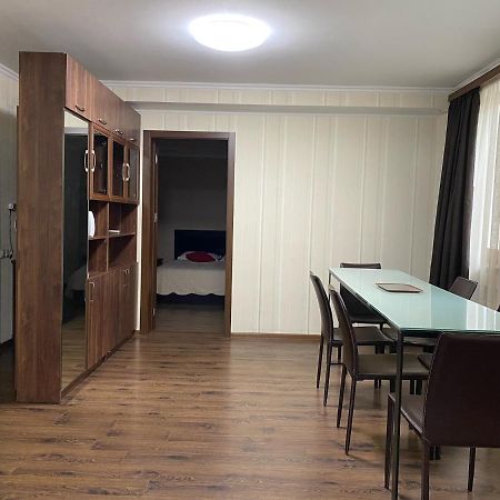 City Center Apart Hotel ティビリシ エクステリア 写真